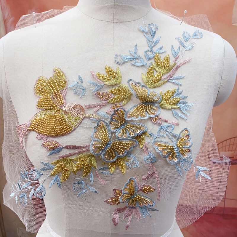 Embroidery Gold - Raffinata Applicazione in Pizzo Ricamato con