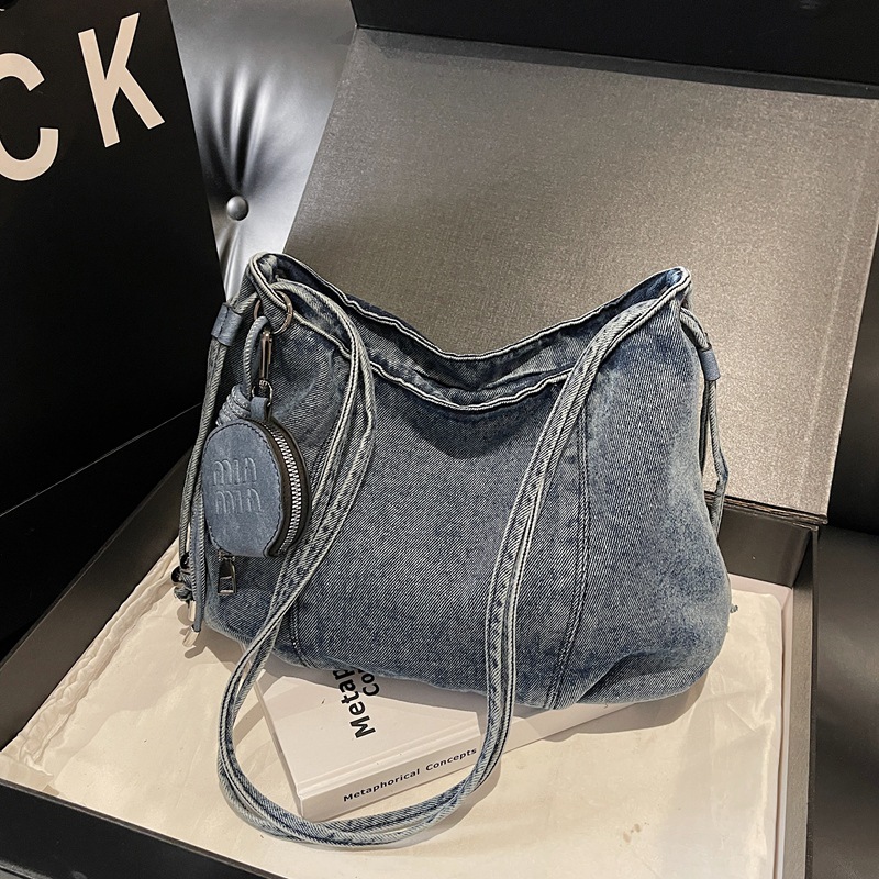 Embroidery Keychain - Nuova Borsa a Tracolla in Stile