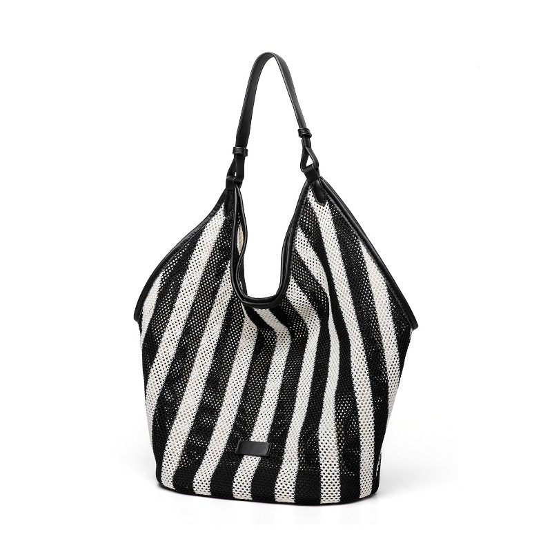 Borsa tote a righe in tessuto  - Embroidery Kit Pouch recensione e prezzo