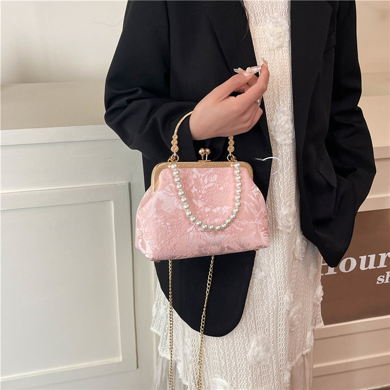 Borsa classica vintage in pizz - Embroidery Kit Pouch recensione e prezzo