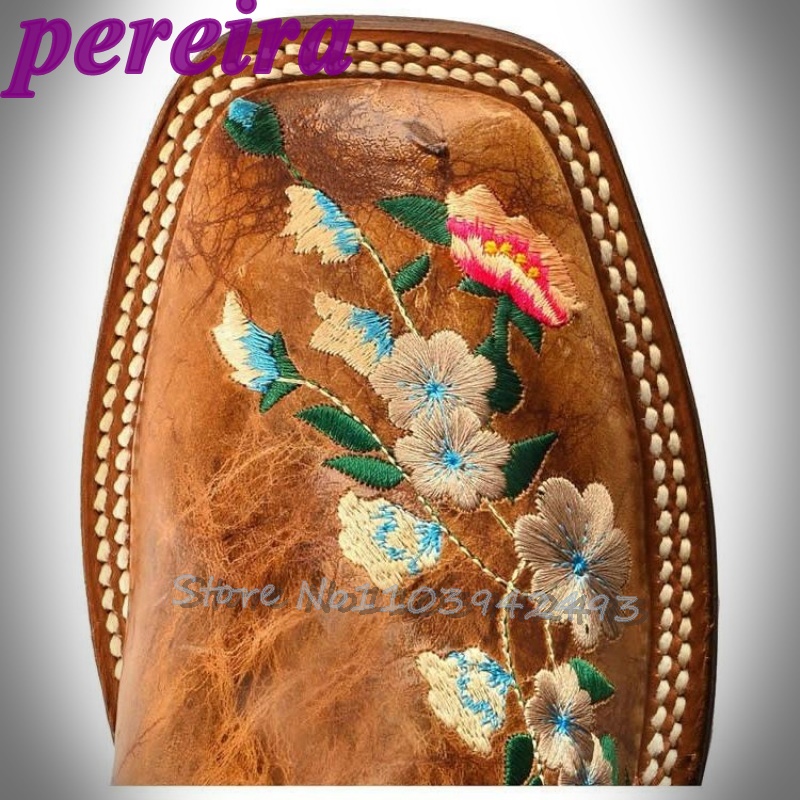 Stivali con fiori ricamati Ros - Embroidery Roses recensione e prezzo