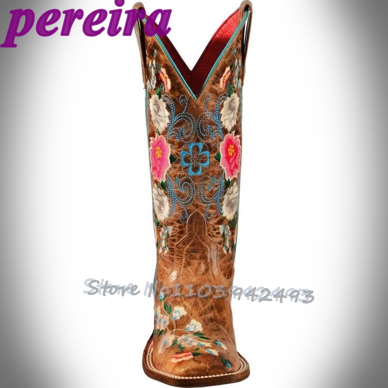 Stivali con fiori ricamati Ros - Embroidery Roses recensione e prezzo