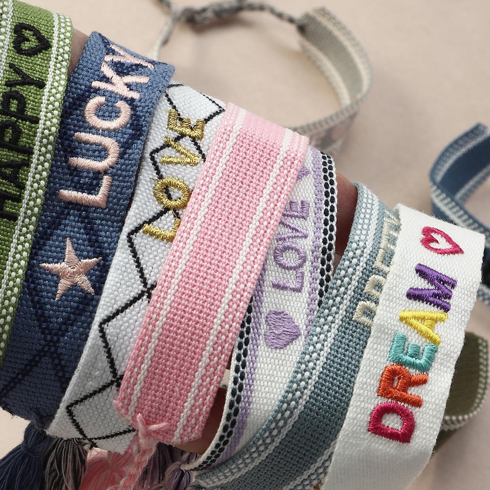 Braccialetto Intrecciato Fatto - Embroidery Letter N recensione e prezzo