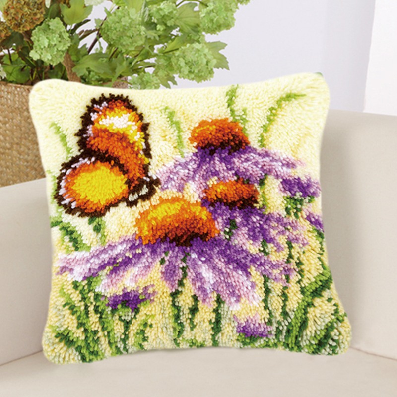 Kit Fai da Te per Ricamo a Unc - Embroidery Roses recensione e prezzo
