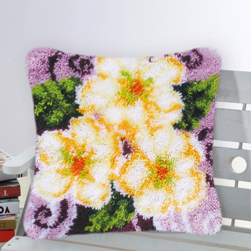 Kit Fai da Te per Ricamo a Unc - Embroidery Roses recensione e prezzo