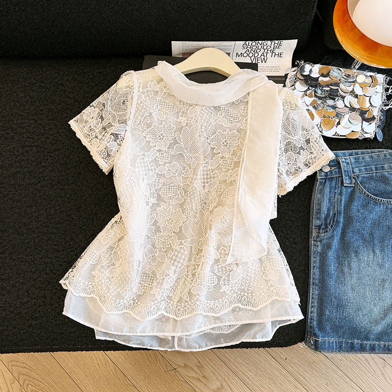 Elegante Camicia in Pizzo Traf - Embroidery Unique Design recensione e prezzo