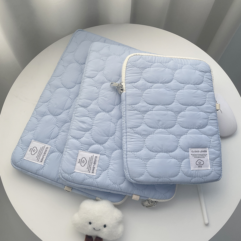New Cloud Custodia per laptop  - Embroidery Journal Book recensione e prezzo