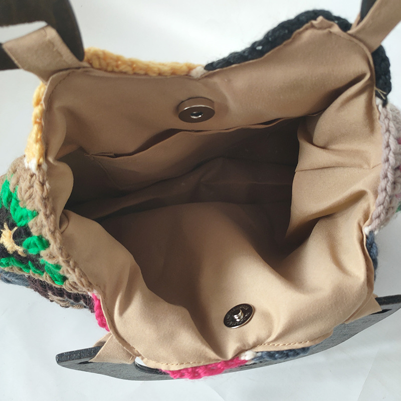 Borse da Donna Bohemian Granny - Embroidery Kit Pouch recensione e prezzo