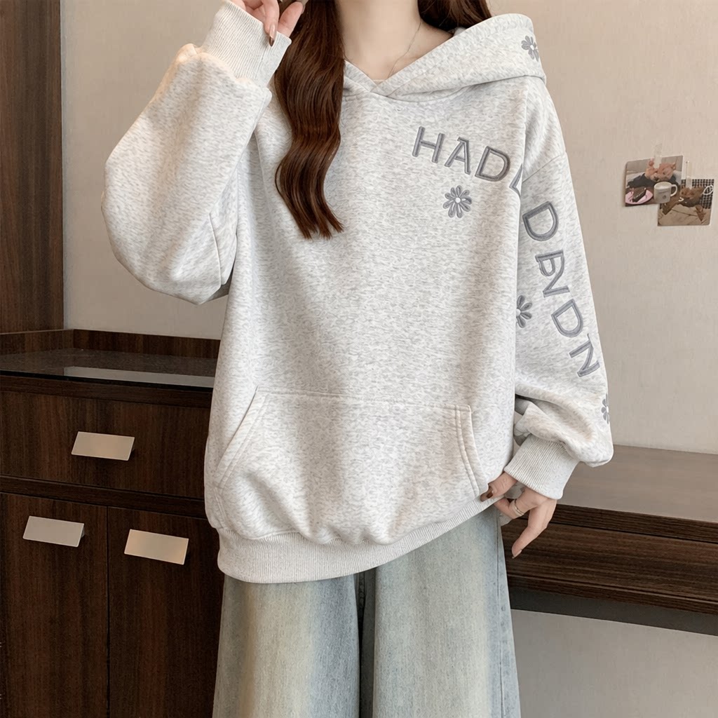 Felpa con Cappuccio da Donna T - Embroidery Letter N recensione e prezzo
